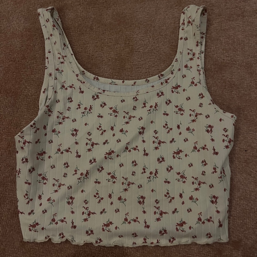 Cropped Floral Tank - Picture 1 of 1